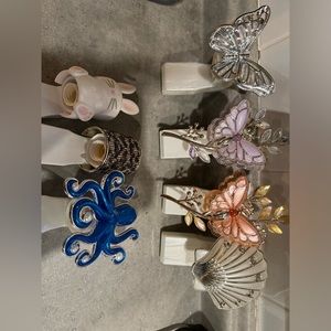 lot of 7 bath and body works plug ins